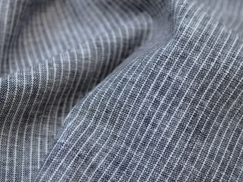 Tkanina len z bawełną paseczki ciemnoniebieskie