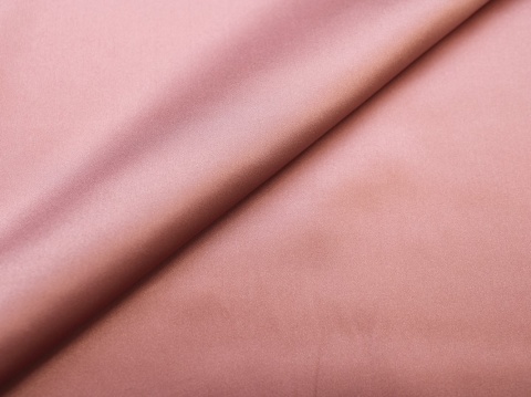 Satyna jedwabna brudny róż