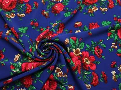 Tkanina ludowa tybet wzór duże kwiaty na szafirze